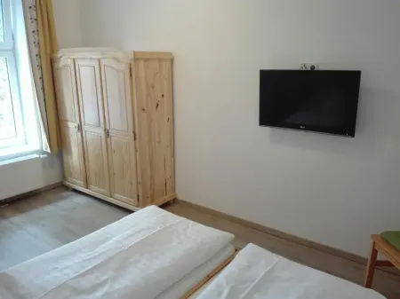 Gasthaus Wagner Отели в г. Гузов-Платков