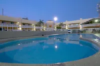 Hotel Premier - piscina