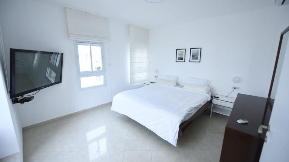 Sea View Coral Suite