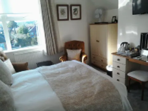 South Lodge Guest House