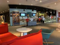 宜必思翁弗勒爾酒店 - 酒吧