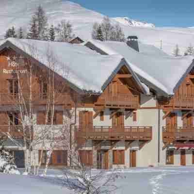 Chalet-Hôtel Le Beausoleil, The Originals Relais Hotel Exterior