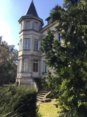 Les Marronniers Hotels in Dunieres