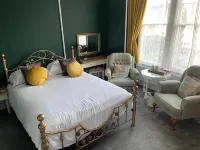 Kirkwood Guest House