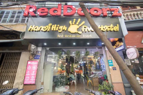 Hanoi High Five Hostel
