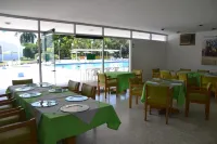 Hotel Albatros - ที่มีบาร์