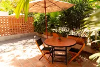 La Paranera Hotel & Relax Hotels in Comala