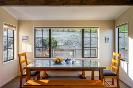 Criffel Peak View Bed and Breakfast