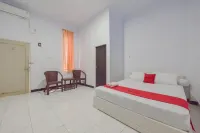 RedDoorz Syariah Near Ramayana Mall Tarakan Отели в г. 