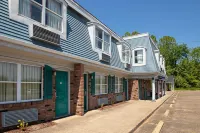 Country Squire Inn and Suites Hotel a Coshocton County