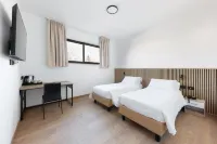 Moon Palace Hotel Hotels in Arese