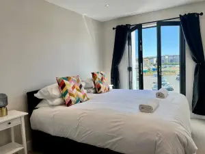 Margate Main Sands with Sea Views Central Location Sleeps 6