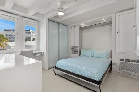 Amapola SeaSide Beach Front Apartment