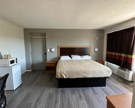 Budgetel Inn & Suites Hotels in Rockingham