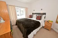 Lyme Bay House