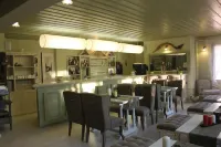 Boutique Hotel Skamnos Arachova - bar