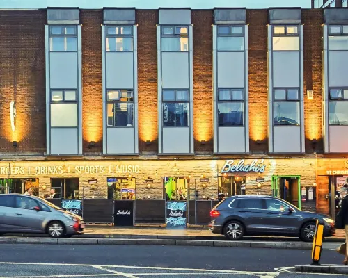St Christopher's Inn Shepherd's Bush Các khách sạn gần Ga Hammersmith