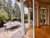 Royal Sun Villa - Villas