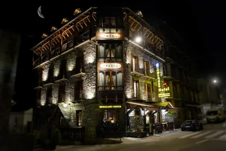 Hotel Pradas Ordesa Отели в г. Ебра-де-Баса