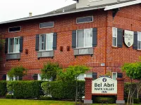 Bel Abri Napa Valley Inn Hotels near Napa Valley Wine Train