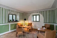 Schlossparkhotel Mariakirchen Hotels in Reisbach