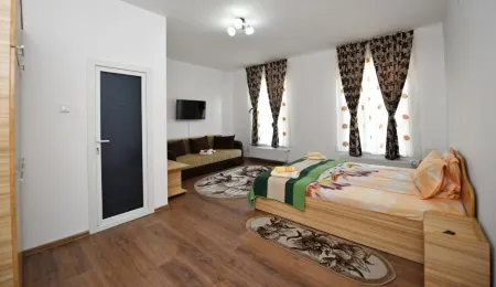 Trident Отели в г. Хацег