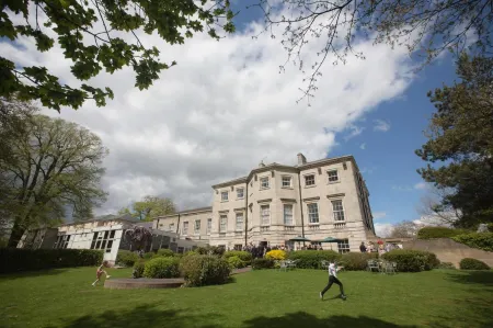 Best Western Plus Aston Hall Hotel Отели в г. Тодвик