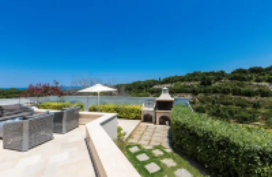 Deluxe Villa Ianthos - Outdoor Hot Tub & Kids Pool