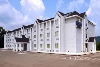 Microtel Inn & Suites by Wyndham Gassaway/Sutton Hotel di Gassaway