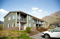 Førde Gjestehus og Camping Hotels in Forde