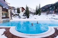Hotel Granbaita Dolomites - Pools