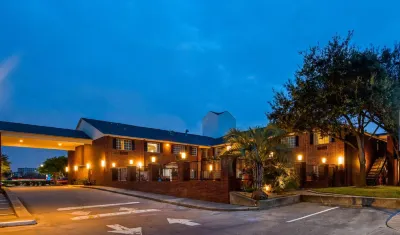 Studio 6 Houston, TX - Westchase โรงแรมใน