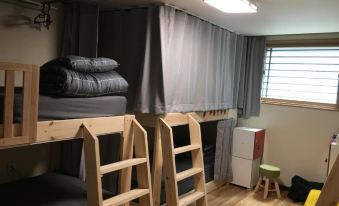 Family House Hongdae