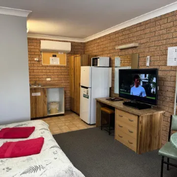 Three Ways Motel Отели в г. Гилгандра