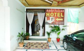 Moon Palace Hotel Lahore