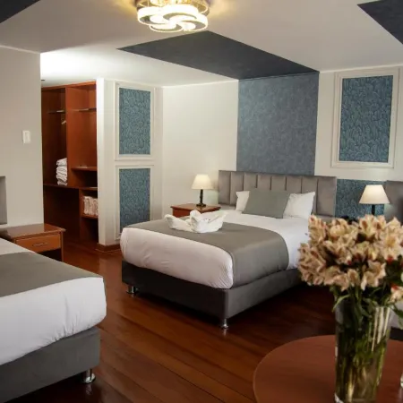 Hotel Fundador by Robles
