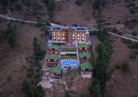 Justa Cliffend Resort & Spa, Mashobra