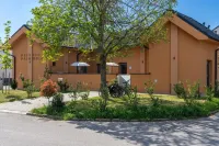Pension Pannonia Hotels in Halbturn