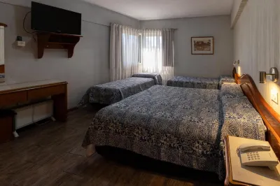 Hotel Luey Hotel in zona FABRITAM SRL
