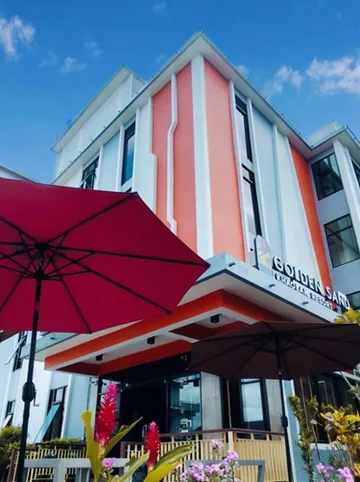 รูปภาพของโกลด์เด้นแซนด์ เขาหลัก รีสอร์ท