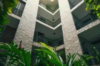 Hotel Cañada Internacional
