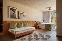 Oiti by Barracuda Hotels in 