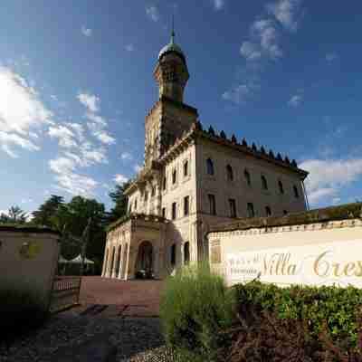 Relais & Chateaux Villa Crespi Hotel Exterior