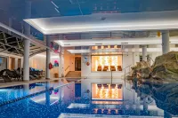 Hotel Lubicz - Pools