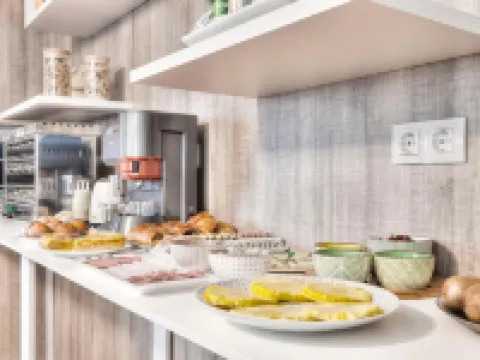 Pura Vida Pirineos Hotels in Jaca