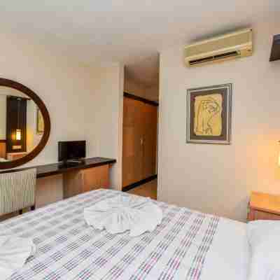 Bezay Hotel Rooms