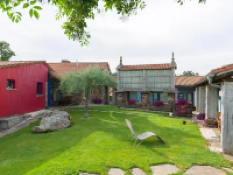 Casa de Amancio Hotels near Santiago de Compostela Airport