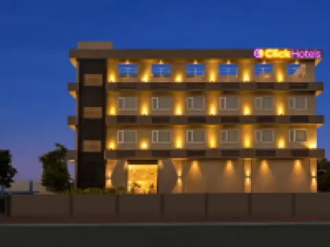 Click Hotel Bhuj ブジのホテル
