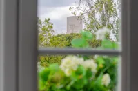 Ver Belém Suites Hotel a Santa Maria de Belém