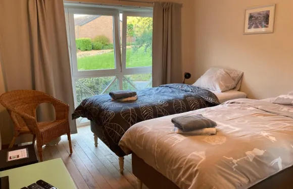 莫倫泰爾瓦爾住宿加早餐旅館